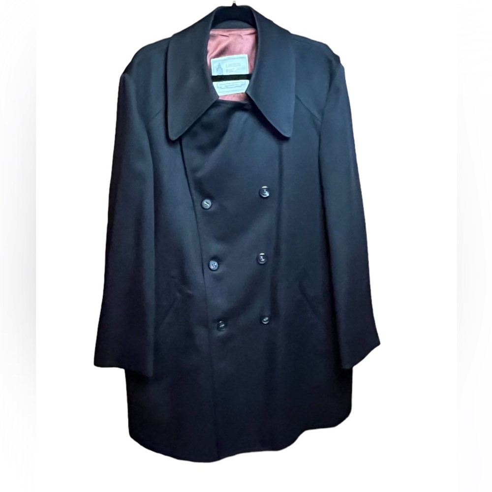 Vintage London Fog Men’s black trench coat; size 44 reg.